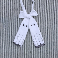 sheet ghosts bow tie