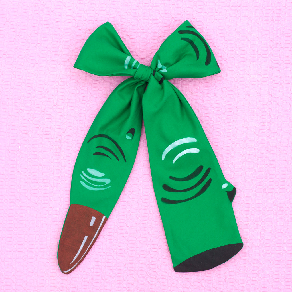 witch finger bow tie