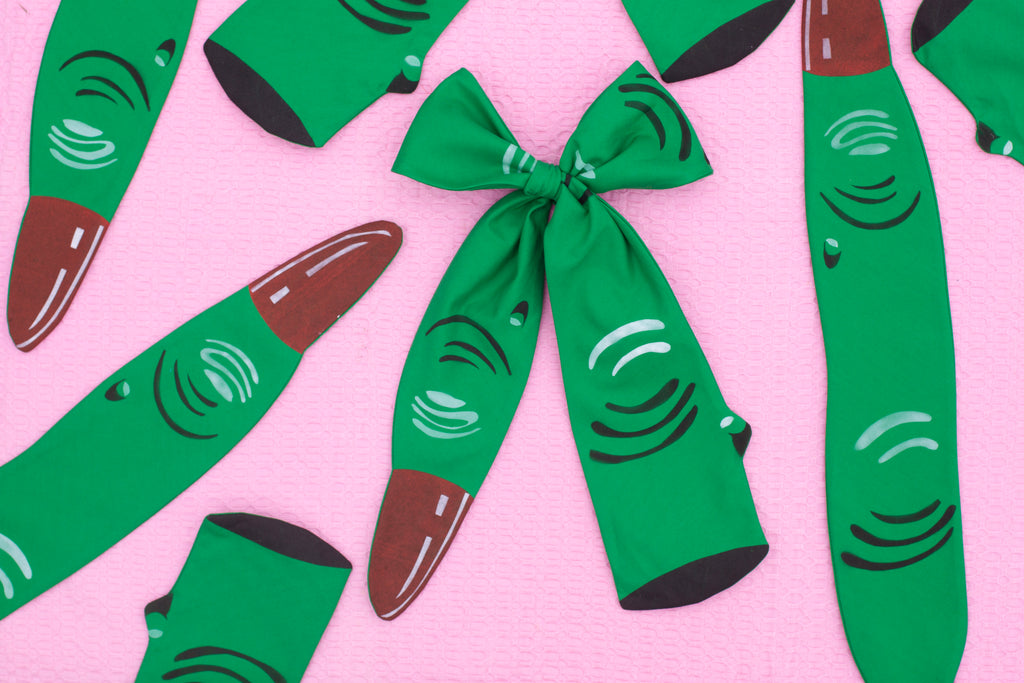 witch finger bow tie