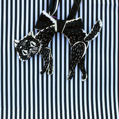 Scaredy cat bow tie