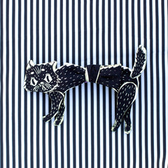 Scaredy cat bow tie