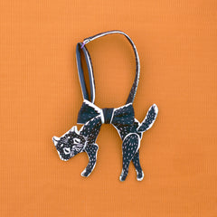 Scaredy cat bow tie